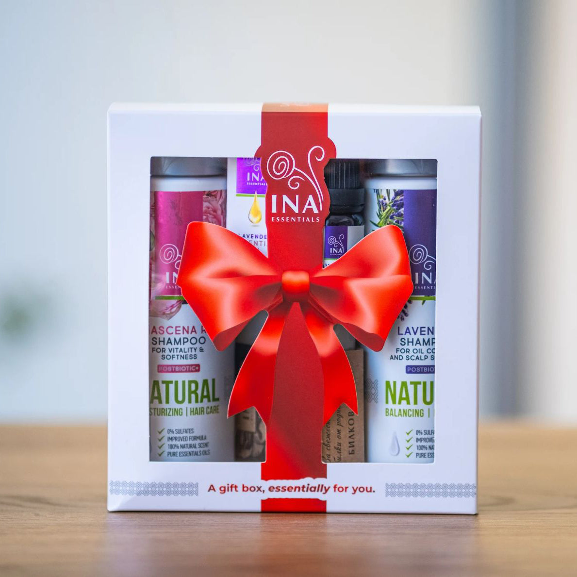 Darilna škatla InaEssentials (17,8cm × 14,7cm × 5cm)